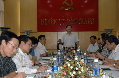 Bí thư Tỉnh ủy Nguyễn Văn Cường Văn Giang cần coi trọng công tác quy hoạch, gắn với phát triển đô thị và dịch vụ